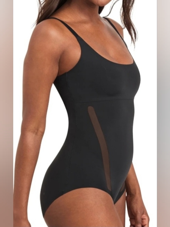 Maidenform Other - Maidenform Women’s Shapewear Modern Sculpts Extra Firm Shaping Bodysuit FLS108